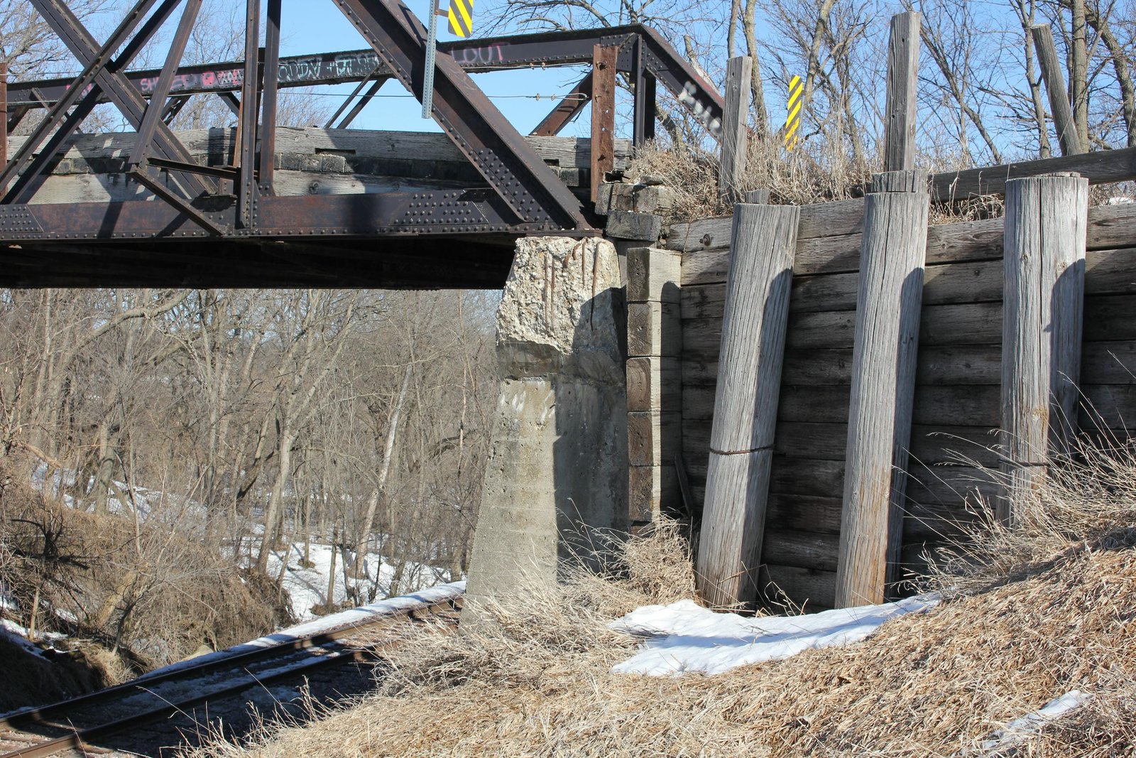 East abutment